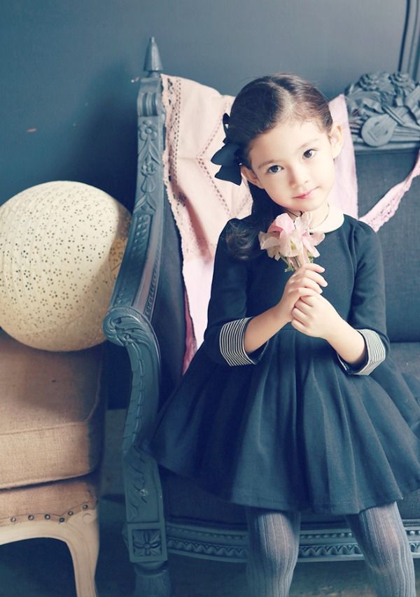 Vestido negro para niñas